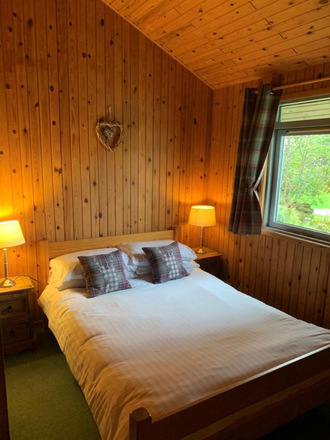 Milton Bay Luxury Lodge Wrapped In Exceptional Scenery Morenish Экстерьер фото
