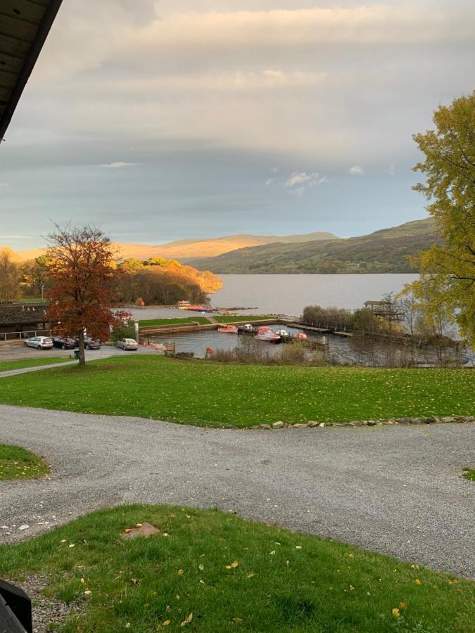 Milton Bay Luxury Lodge Wrapped In Exceptional Scenery Morenish Экстерьер фото